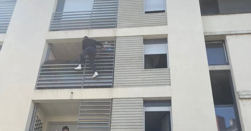 Dordogne : un jeune homme a sauvé une famille d'un incendie en escaladant la façade d'un immeuble