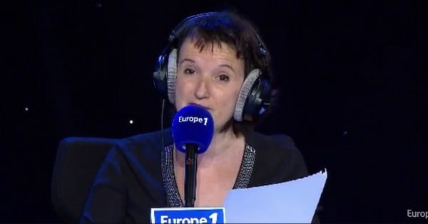 « Heureusement que les infirmières ne s'occupent pas des malades comme l'État s'occupe des hôpitaux : on arriverait enrhumé et on repartirait amputé ! » : le plaidoyer drôle et touchant d'Anne Roumanoff au sujet des infirmières