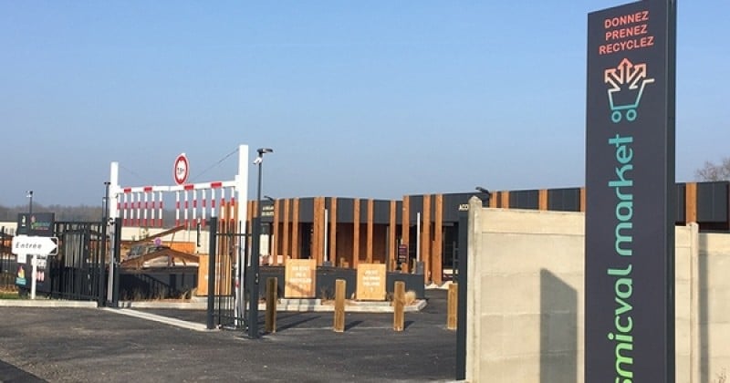 Bien mieux qu'une déchetterie : Smicval, le tout premier « supermarché de la récupération » en France !