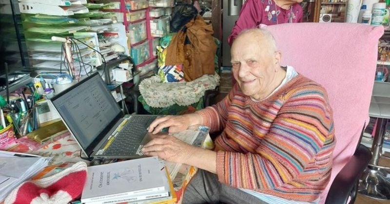 À 101 ans, le doyen des médecins français continue d'exercer pour ne pas abandonner ses patients