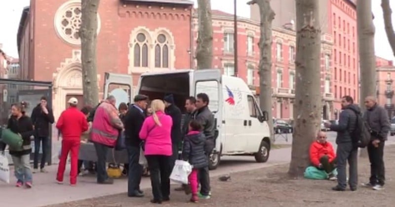 À Toulouse, la police verbalise les associations qui viennent en aide aux sans-abris