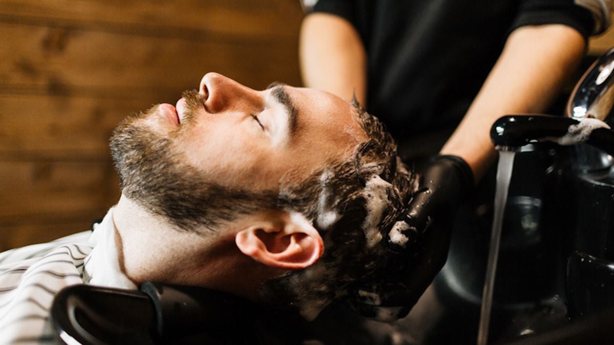 Il fait un AVC à 39 ans, les médecins lui apprennent qu'il est victime du “syndrome du coiffeur”