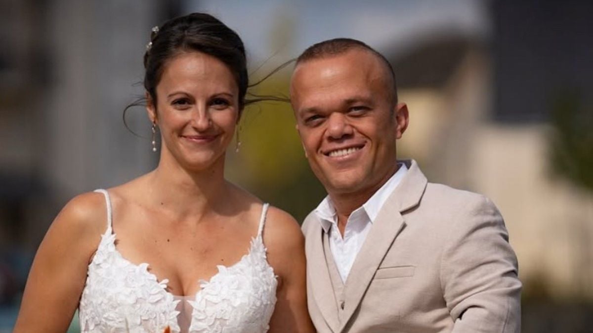 Anthony Laborde, alias Passe-Muraille, et son épouse Gaëlle lors de leur mariage 