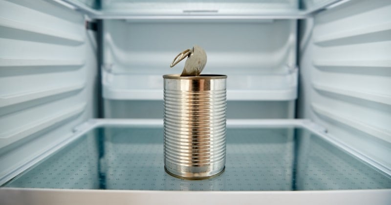 Voici pourquoi il ne faut pas garder une boîte de conserve ouverte au frigo