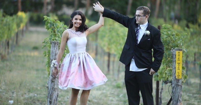 Cette Miss américaine propose à un élève autiste, moqué par ses camarades, de l'accompagner au bal du lycée	