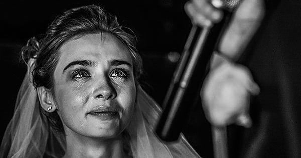 26 photos de mariage qui sortent de l'ordinaire ! Les photographes ont vraiment fait preuve de créativité... Et le résultat est sublime