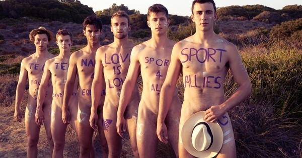 Ces professionnels de l'aviron viennent de sortir un calendrier sexy afin  de lutter contre l'homophobie dans le monde sportif