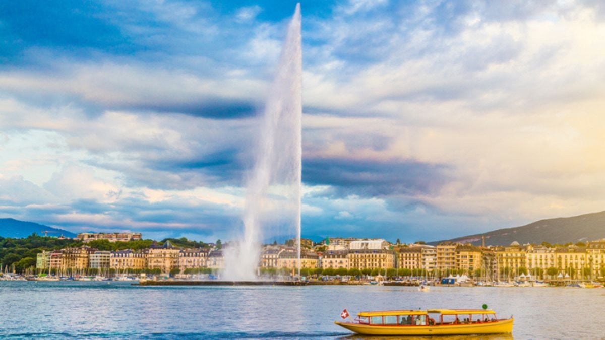 Genève : il tente d'embrasser le... jet du Lac Léman et se retrouve aux urgences après avoir été projeté en l'air