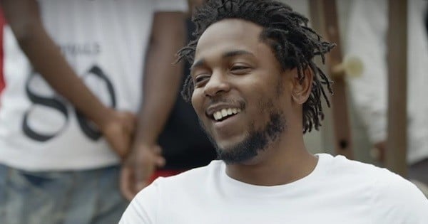 Kendrick Lamar nous parle de lui, de sa musique et de Compton dans une vidéo incroyable