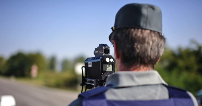 La secrétaire d'État à l'Écologie flashée à 150km/h sur une route où la vitesse était limitée à cause d'un pic de pollution