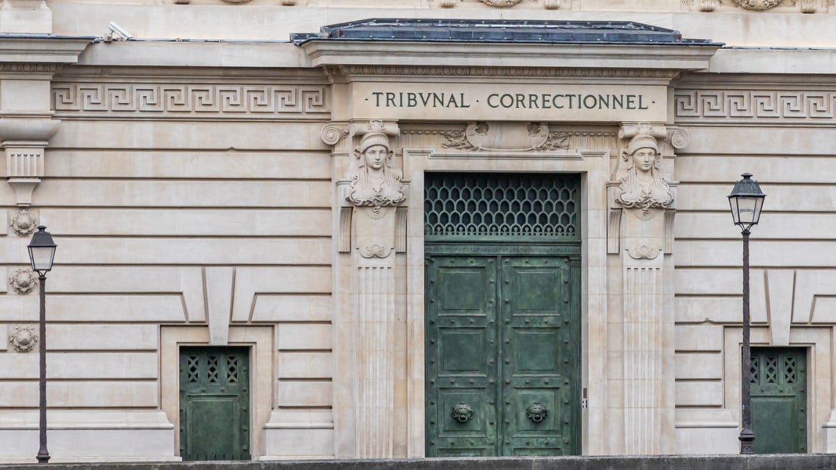 Son voisin de 61 ans le «harcèle» en écoutant Mike Brant à longueur de journée... il l'attaque en justice