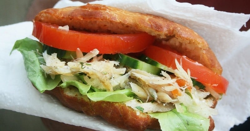 Apprenez à réaliser des bokits, le sandwich frit qui vient de Guadeloupe !