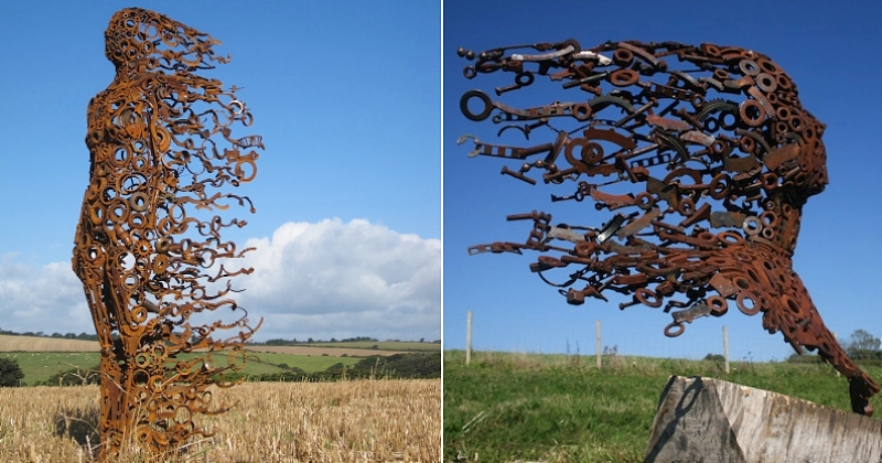 Ces sculptures métalliques imposantes sont réalisées à partir de vieilles pièces de machines abandonnées