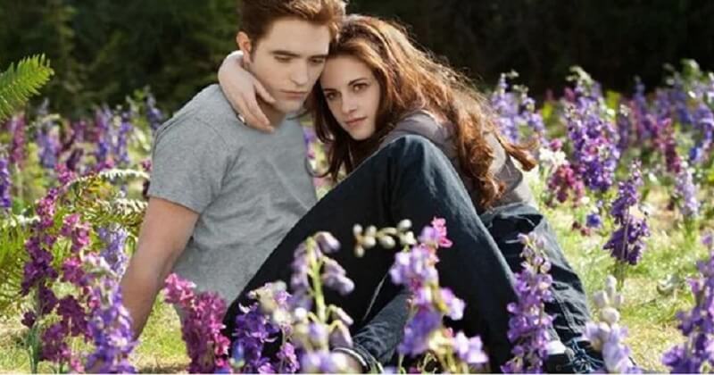 Twilight : le nouveau roman de Stephenie Meyer intitulé « Midnight Sun » sortira cet été 