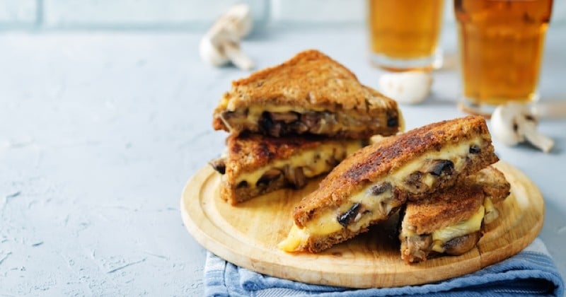 Ce grilled cheese aux champignons est le parfait encas qu'il vous faut !