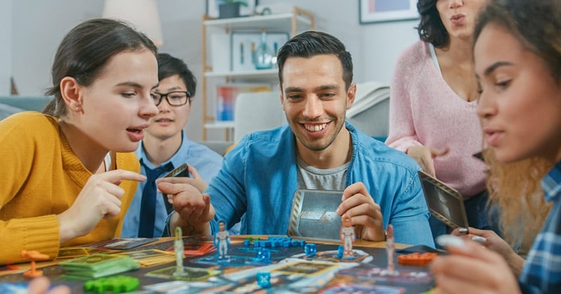 20 jeux à faire entre amis pour s'amuser