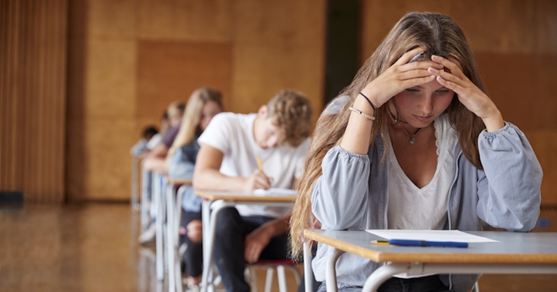 Les notes du bac 2022 augmentées sans l'accord des correcteurs à cause des «notes catastrophiques»