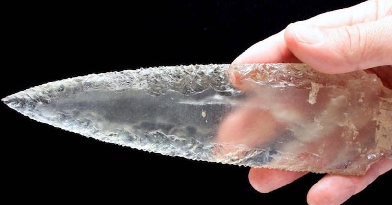 Espagne : des chercheurs découvrent un poignard en cristal vieux de 5000 ans