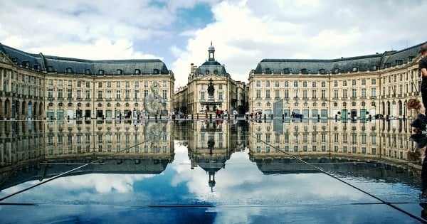 Les 10 villes françaises préférées des touristes étrangers ! L'une d'elles risque de vraiment vous surprendre...