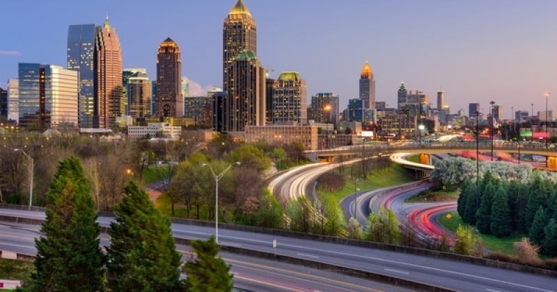 Atlanta, la ville qui fait un pied de nez à Trump et qui veut passer à 100 % aux énergies renouvelables d'ici 2035