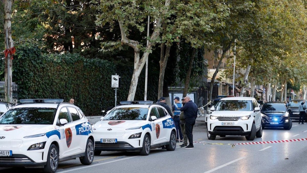 Albanie : en plein procès, il sort un pistolet et abat le juge de plusieurs balles parce qu'il « était en train de perdre »