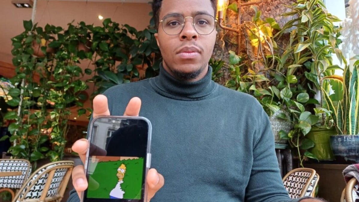 Il partage un GIF d'Homer Simpson au travail : son entreprise le licencie aussitôt