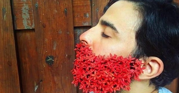 23 hommes ont décidé de décorer leurs barbes avec des fleurs pour fêter l'arrivée du printemps... Fallait y penser !