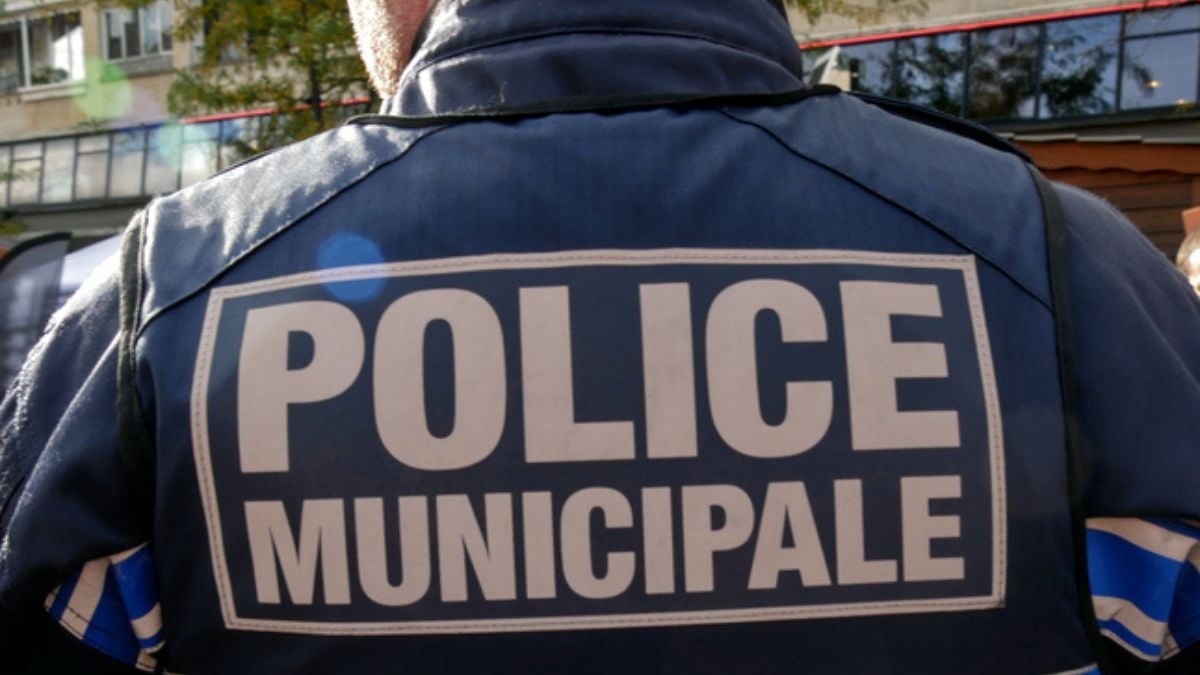 Cette nouvelle arnaque mettant en scène des faux policiers fait de nombreuses victimes en France