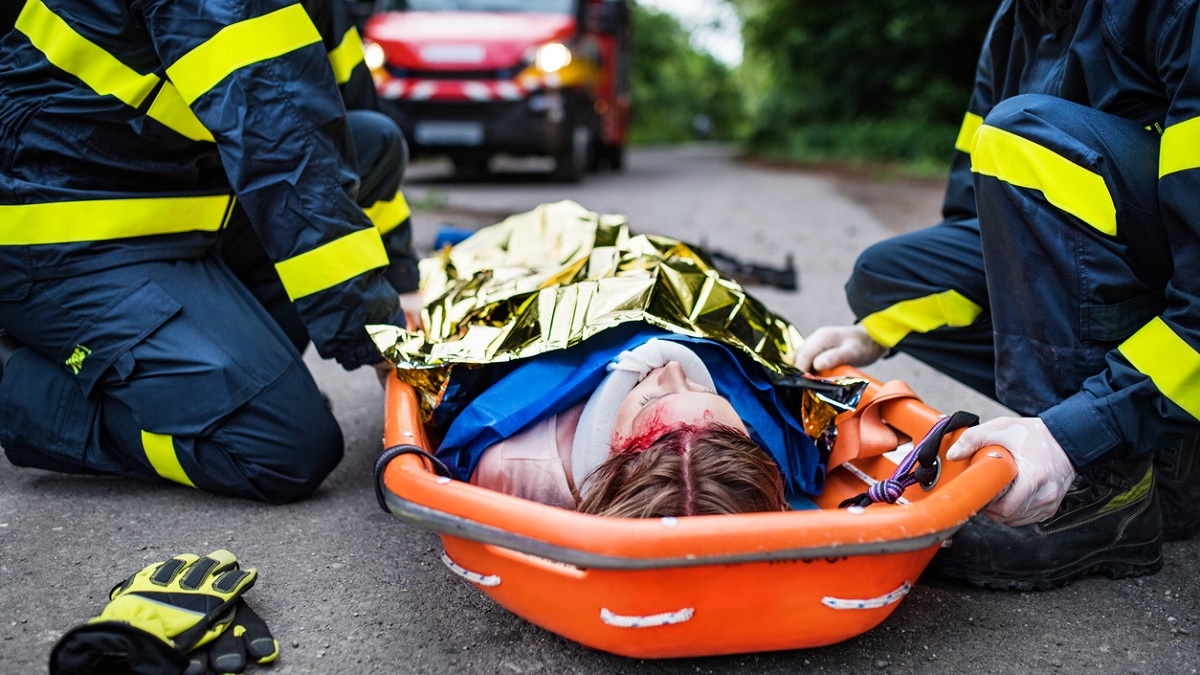 Pompier, il intervient sur un grave accident de la route et découvre l'impensable 