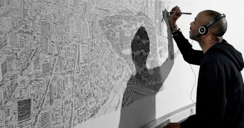 La folle histoire de Stephen Wiltshire, l'artiste autiste capable de dessiner une ville entière grâce à sa mémoire