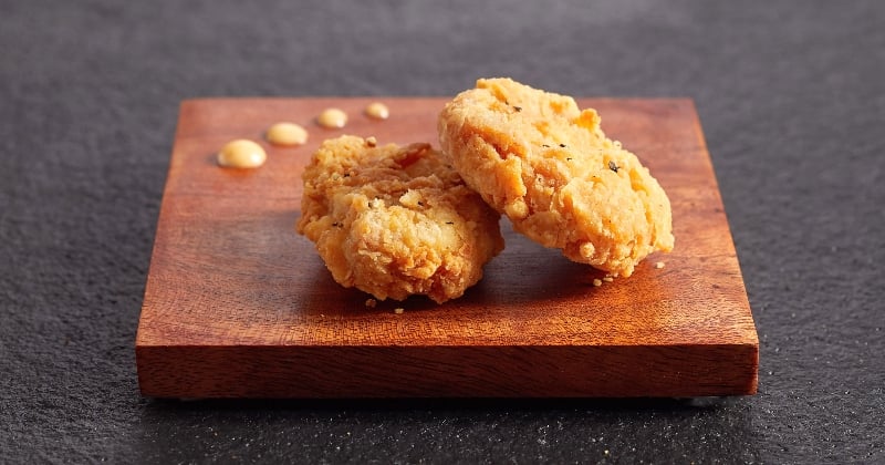 Ces nuggets de poulet cultivés en laboratoire rendent possible une viande sans cruauté animale