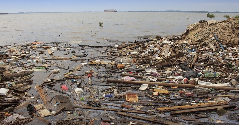 Un continent de déchets plastiques a été découvert dans l'océan Pacifique Sud, et il ferait plus d'1,5 fois la taille du Texas