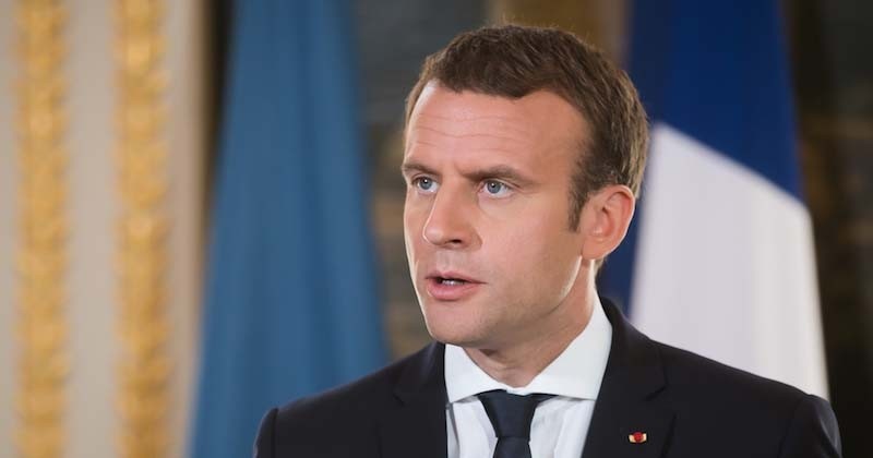 Après 195 appels reçus en 24 heures pour insulter Macron, l'Elysée porte plainte contre un habitant d'Annecy