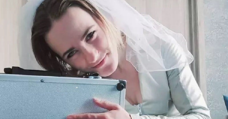 En Russie, une jeune femme attirée par les objets s'est mariée à sa mallette	