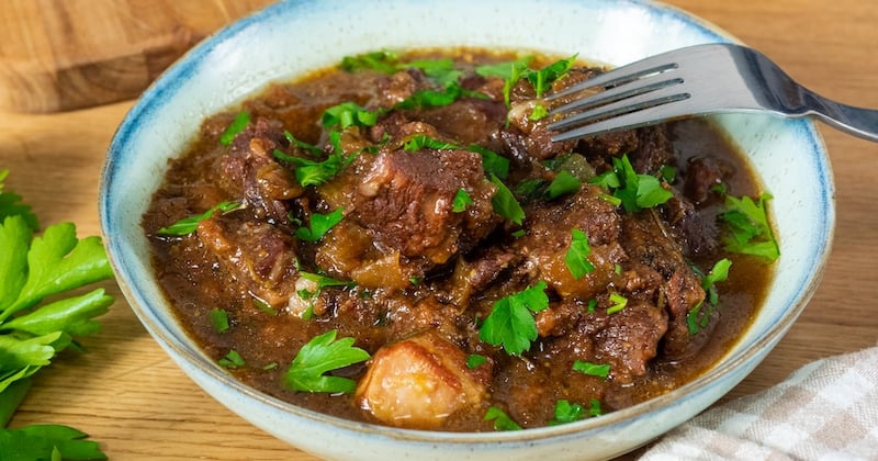 À la découverte de la carbonade flamande, une recette gourmande et ultra-réconfortante !