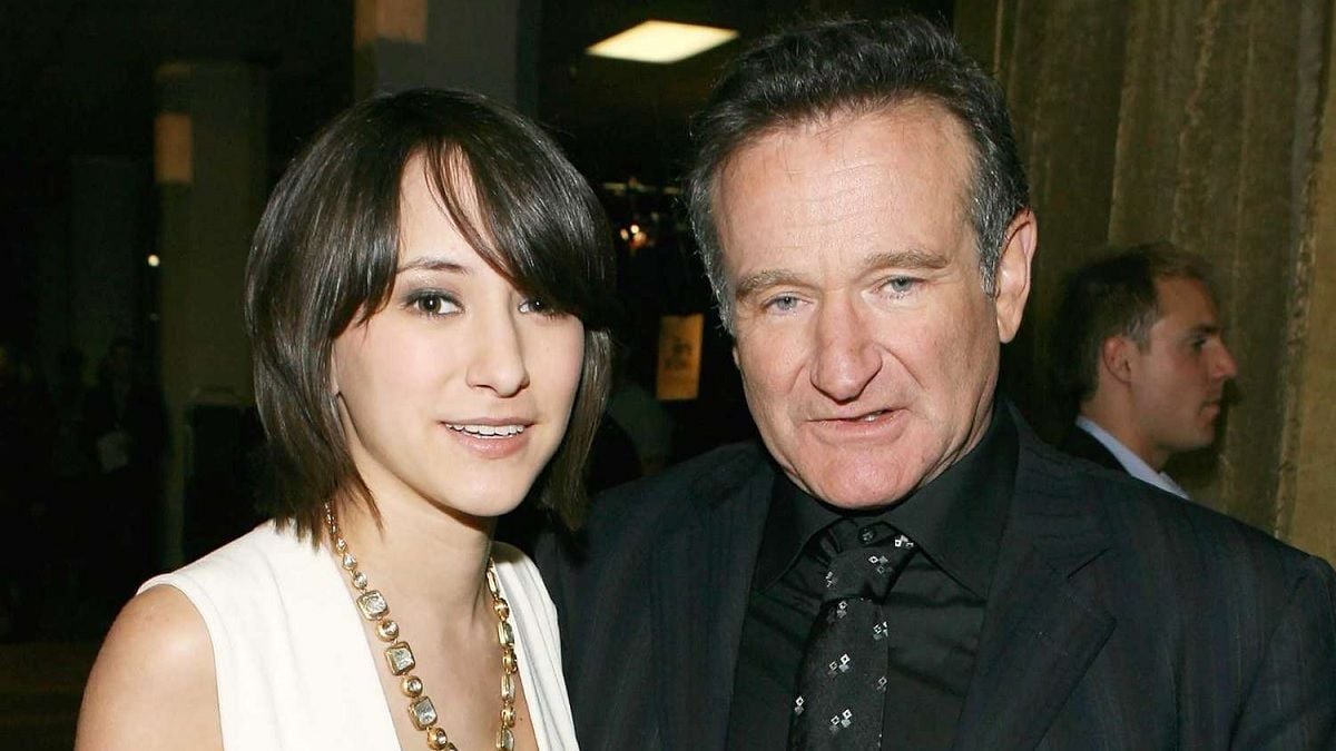 « Dégueulasse » : la fille de Robin Williams supplie les internautes d'arrêter de lui envoyer des vidéos de son père générées par IA