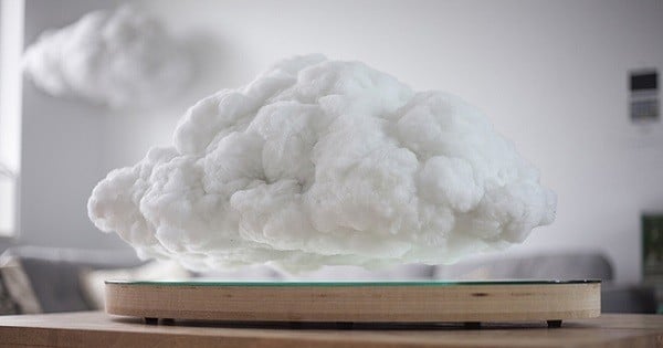 Ce nuage qui flotte et qui simule des orages est... une enceinte ! Votre prochain cadeau de Noël ?