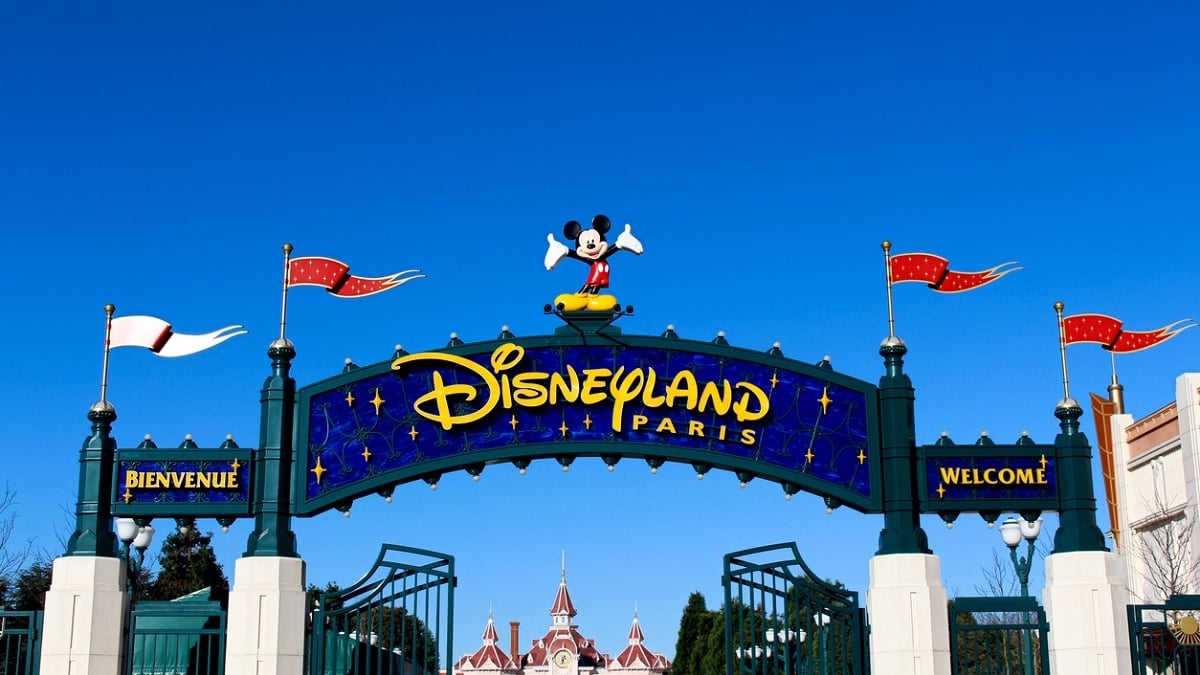 Le parc Disneyland Paris propose 8500 emplois à pourvoir pour 2024 !