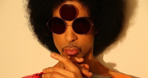Prince nous a quittés : retour sur ses 10 chansons phares à absolument connaître 