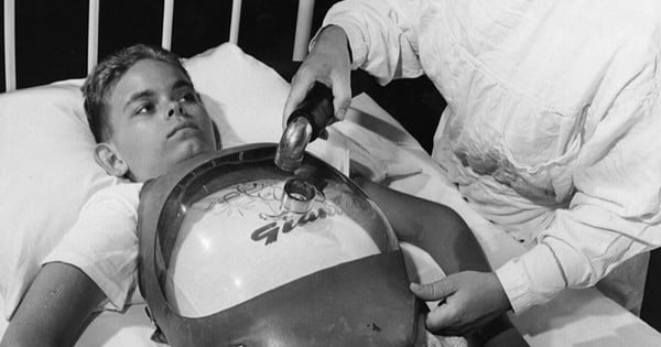 13 photos de médecine issues du passé sur le traitement de la polio : un combat malheureusement  pas terminé...
