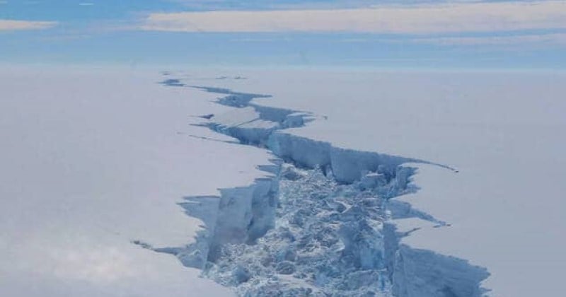 En Antarctique, un immense iceberg aussi grand que Paris s'est détaché de la banquise