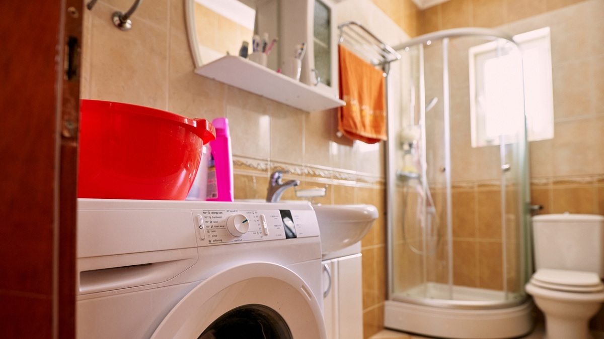 Salle de bain : cette mauvaise habitude que vous devez éviter à tout prix après chaque douche