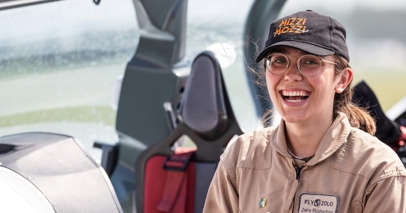 À 19 ans, cette jeune pilote belge devient la plus jeune femme à avoir fait le tour du monde en ULM