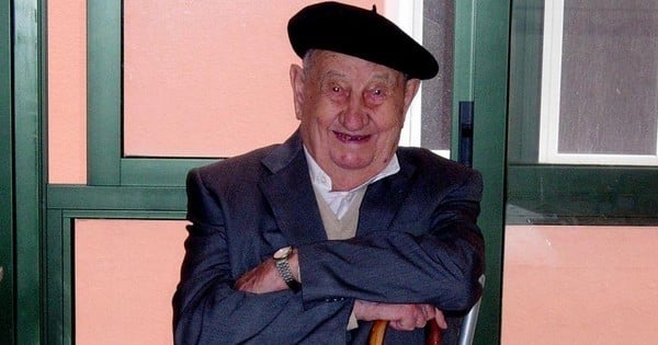 Cet Espagnol a vécu jusqu'à 107 ans... même en buvant jusqu'à 4 bouteilles de vin par jour !