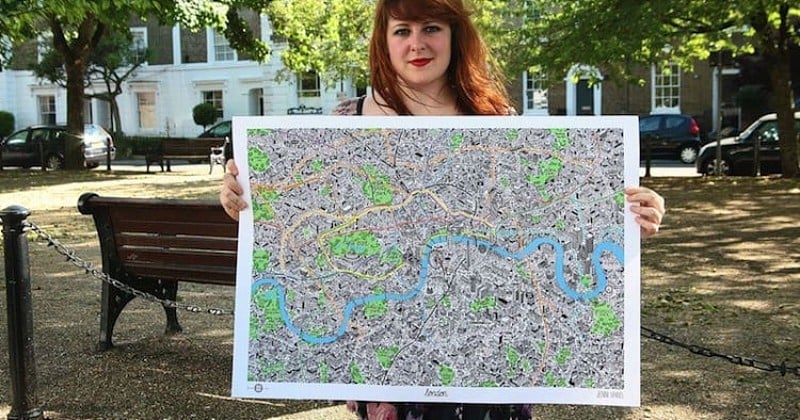 Passionnée de voyages, cette illustratrice est passée maître dans l'art de cartographier les villes