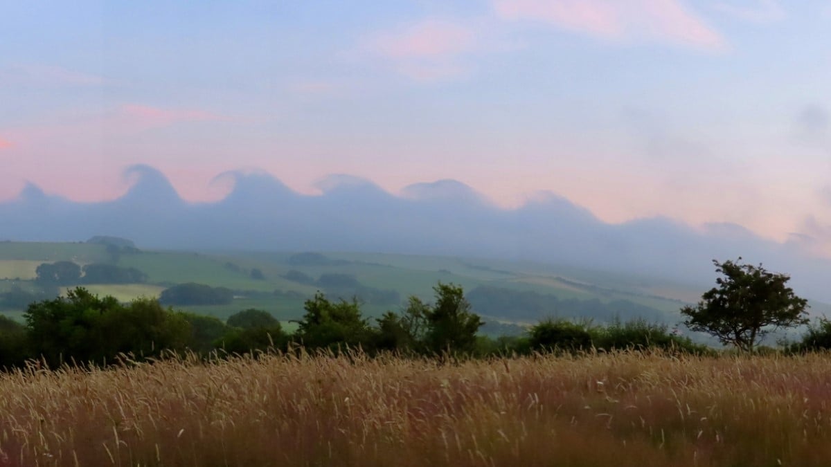 Au Royaume-Uni, un habitant a photographié des nuages de Kelvin-Helmholtz, un phénomène très rare