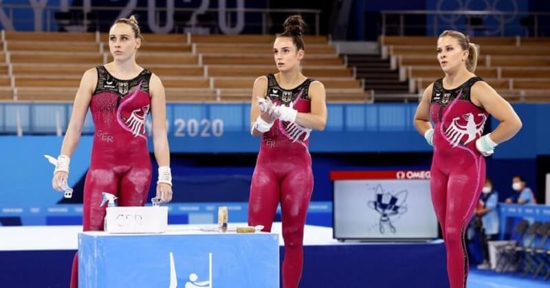 Terminé le justaucorps, ces gymnastes de Brest ne montreront plus leurs  jambes