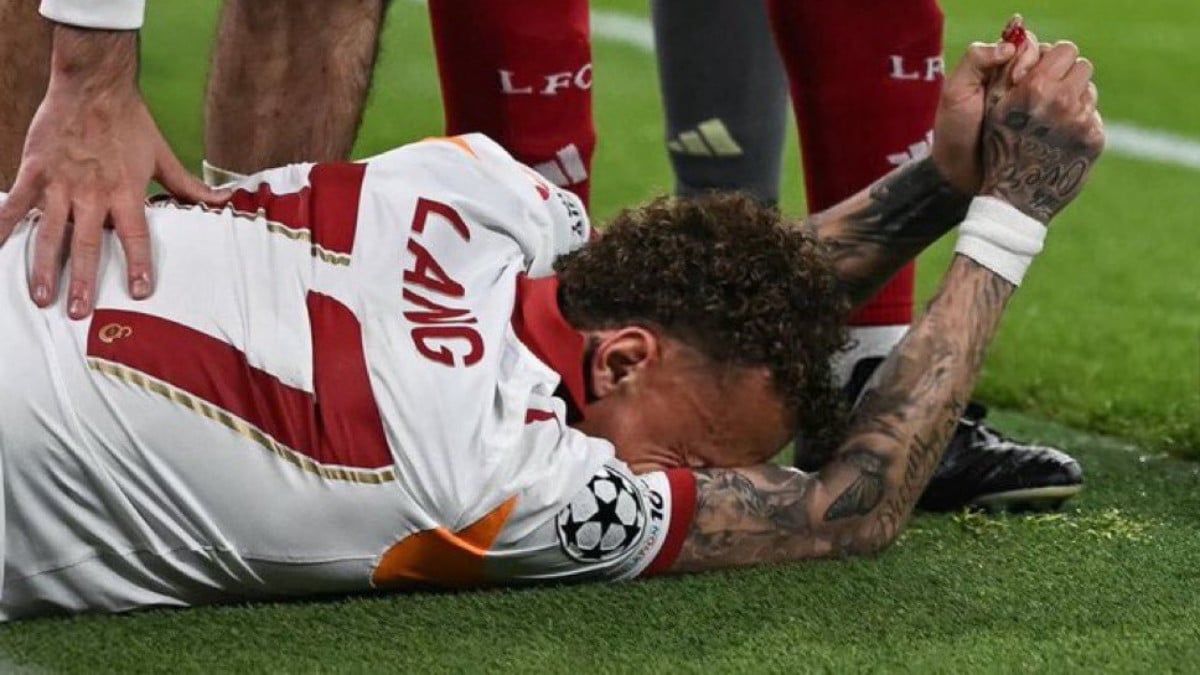 « Il était en état de choc » : un footballeur se... sectionne un doigt en plein match, son horrible blessure choque la toile