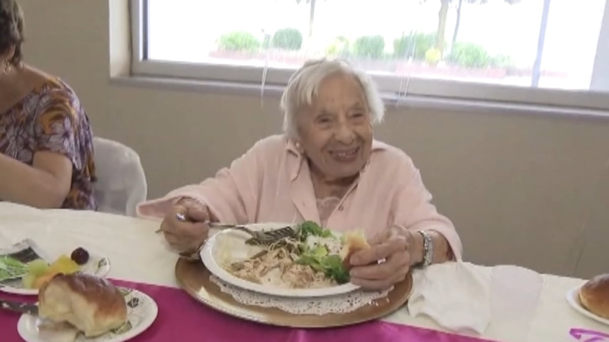 «Vivre seule et ne pas se marier» : cette dame de 107 ans révèle ses secrets pour vivre longtemps