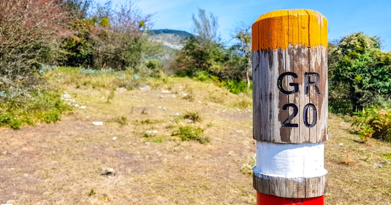 En randonnée sur le GR20, un homme abandonne au bout de 300 mètres après avoir chuté en installant son hamac